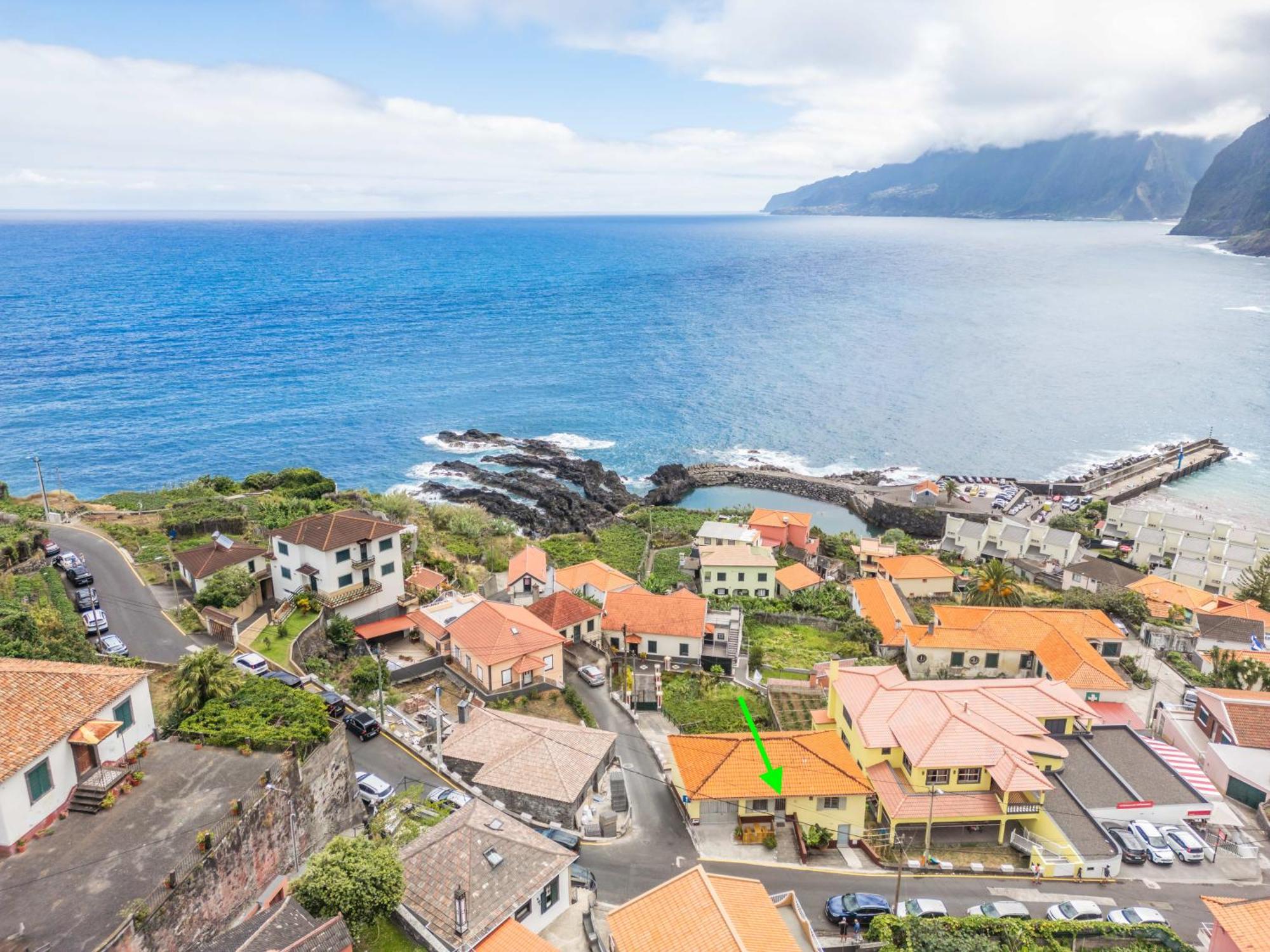 Super Seixal - T2 * Seixal (Madeira)