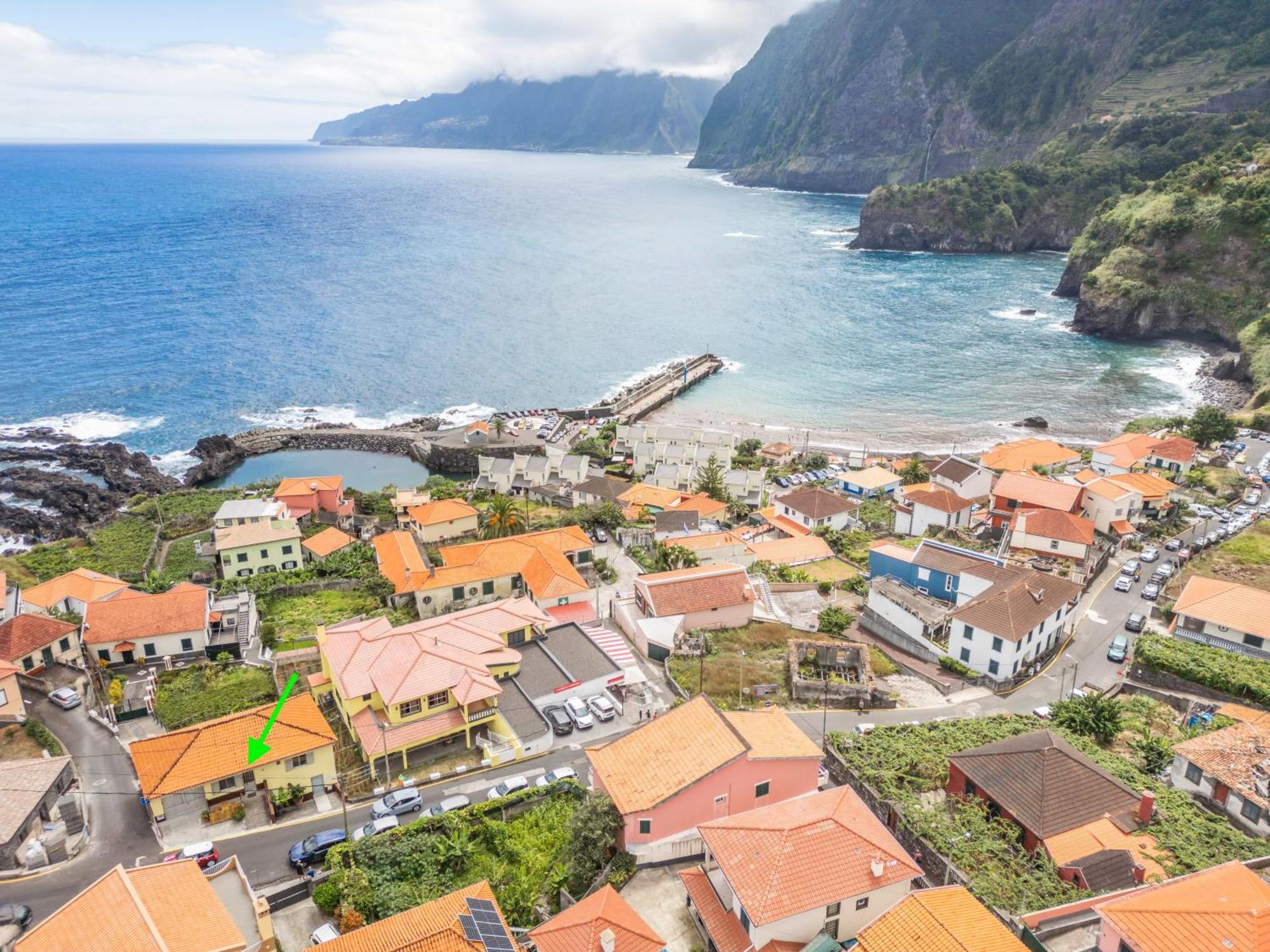 Super Seixal - T2 * Seixal (Madeira)